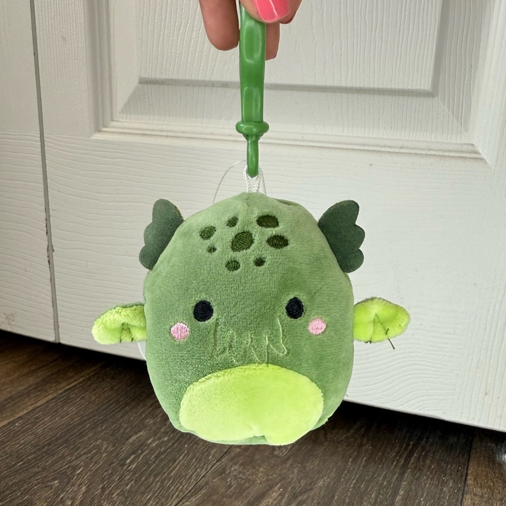 Squishmallows™ 3.5'' Noro Plush Bag Clip  Green Plush Dragon Keychain